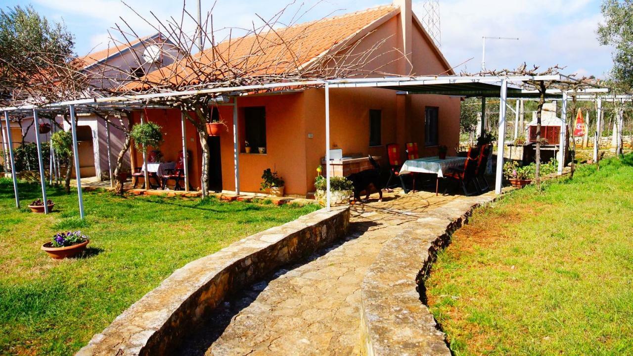 Holiday Home Bura Rovinj Exterior foto