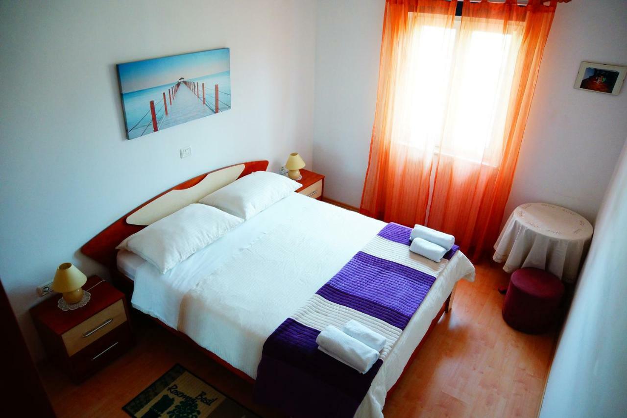 Holiday Home Bura Rovinj Exterior foto